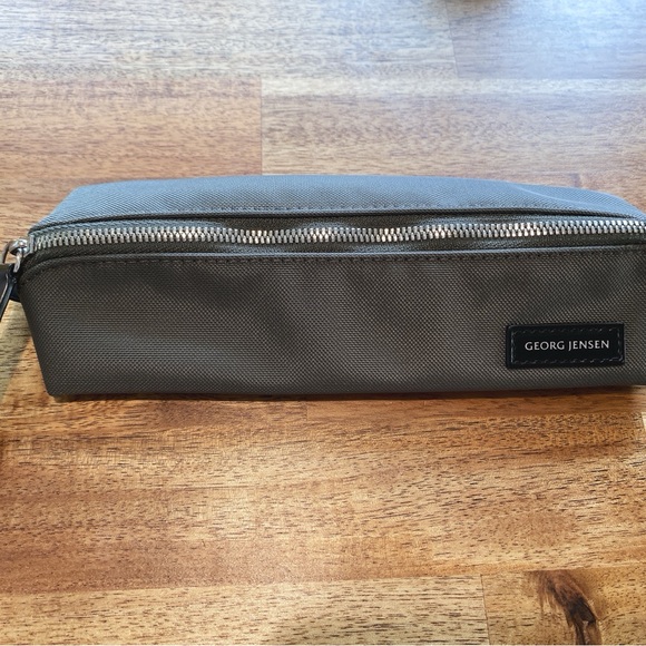 Georg Jensen Tan Toiletry Bag for Men - Picture 1 of 3